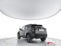 Usata Toyota Yaris 92 CV (67 kW) 2023 Grigio Utilitaria