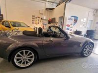 Usata Mazda MX5 High 160 CV (117 kW) 2006 Grigio scuro Cabrio