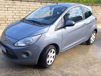 Usata Ford Ka 67 CV (49 kW) 2016 Grigio Berlina