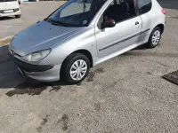 Usata Peugeot 206 60 CV (44 kW) 1999 Grigio Utilitaria