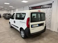 Usata Fiat Doblò S 95 CV (69 kW) 2020 Bianco Monovolume