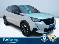 Usata Peugeot 2008 GT 130 CV (95 kW) 2021 Bianco metallizzato SUV
