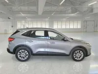 Usata Ford Kuga Titanium 120 CV (88 kW) 2022 Grigio SUV