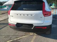 Usata Volvo XC40 Momentum 190 CV (139 kW) 2018 Bianco SUV