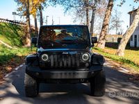 Usata Jeep Wrangler Sahara 200 CV (147 kW) 2011 Nero SUV