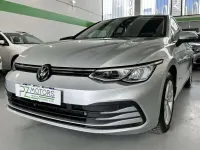Usata VW Golf VIII Life 131 CV (96 kW) 2023 Argento Berlina