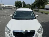 Usata Skoda Yeti Adventure 105 CV (77 kW) 2012 Bianco SUV