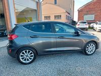 Usata Ford Fiesta Vignale 86 CV (63 kW) 2017 Grigio Berlina