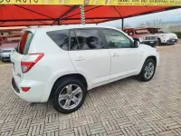 Usata Toyota RAV4 Executive 177 CV (130 kW) 2011 Bianco SUV