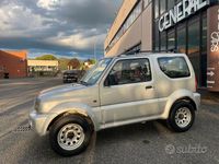 Usata Suzuki Jimny 82 CV (60 kW) 2003 Grigio SUV