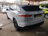 Usata Jaguar F-Pace Pure 300 CV (220 kW) 2019 Bianco SUV