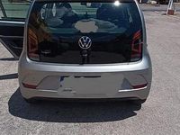 Usata VW up! 65 CV (47 kW) 2021 Grigio Utilitaria