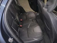 Usata Volvo V40 Momentum 120 CV (88 kW) 2017 Berlina