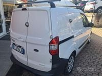 Usata Ford Courier 2017 Bianco Monovolume