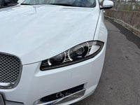 Usata Jaguar XF 200 CV (147 kW) 2014 Bianco Berlina
