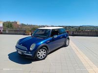 Begagnad Mini ONE 90 HK (66 kW) 2003 Blå Halvkombi