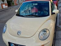Usata VW Beetle Cabriolet Edition 102 CV (75 kW) 2009 Bianco Cabrio