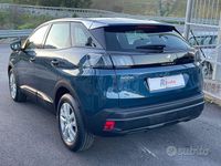 Usata Peugeot 3008 Allure 130 CV (95 kW) 2022 Blu SUV