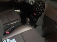 Usata Renault Modus 113 CV (83 kW) 2012 Nero Monovolume