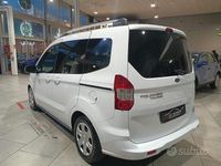 Usata Ford Tourneo Courier S 75 CV (55 kW) 2020 Bianco Monovolume