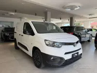 Usata Toyota Proace City City 102 CV (75 kW) 2022 Bianco Monovolume