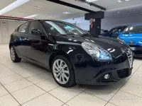 Usata Alfa Romeo Giulietta Distinctive 105 CV (77 kW) 2015 Nero Utilitaria