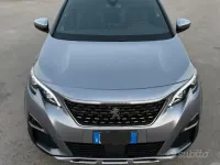 Usata Peugeot 5008 GT-line 131 CV (96 kW) 2018 Grigio SUV
