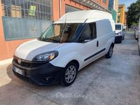 Usata Fiat Doblò 120 CV (88 kW) 2021 Bianco Monovolume