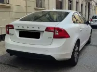 Usata Volvo S60 Kinetic 115 CV (84 kW) 2012 Bianco Berlina