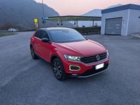 Usata VW T-Roc Style 116 CV (85 kW) 2018 Rosso SUV