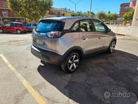Usata Opel Crossland 110 CV (80 kW) 2021 Grigio SUV