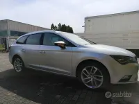 Usata Seat Leon ST 110 CV (80 kW) 2015 Grigio Station wagon