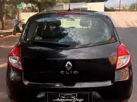 Usata Renault Clio II Luxe 85 CV (62 kW) 2009 Nero Berlina