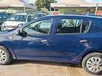 Usata Dacia Sandero 90 CV (66 kW) 2017 Blu Berlina