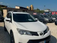 Usata Toyota RAV4 124 CV (91 kW) 2014 Bianco SUV