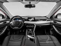 Neu EVO Evo 5 127 PS (93 kW) 2025 Rot SUV