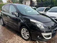 Usata Renault Scénic III Luxe 110 CV (80 kW) 2010 Nero Monovolume