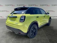 Nuova Fiat 600 Sport 145 CV (106 kW) 2026 Verde SUV