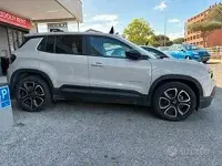 Begagnad Jeep Avenger Summit 101 HK (74 kW) 2025 Vit SUV