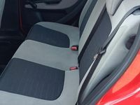 Usata Fiat Grande Punto Active 75 CV (55 kW) 2007 Rosso Utilitaria