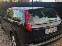 Usata Ford Focus 109 CV (80 kW) 2006 Nero Station wagon