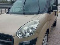 Usata Fiat Doblò Emotion 104 CV (76 kW) 2012 Marrone Monovolume