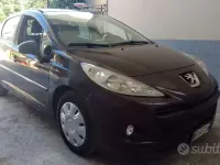 Usata Peugeot 207 68 CV (50 kW) 2011 Marrone Berlina