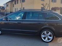 Usata Skoda Superb 140 CV (102 kW) 2012 Station wagon