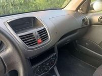 Usata Peugeot 206 75 CV (55 kW) 2011 Grigio Berlina