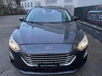 Usado Ford Focus 120 HP (88 kW) 2021 Cinzento Carrinha