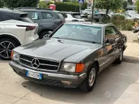 Usata Mercedes 500 231 CV (169 kW) 1982 Grigio Coupé