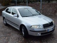 Usata Skoda Octavia Ambiente 105 CV (77 kW) 2007 Argento Berlina