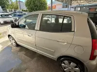 Usata Kia Picanto Light 65 CV (47 kW) 2004 Grigio Utilitaria