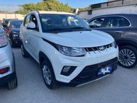 Usata Mahindra KUV100 87 CV (63 kW) 2025 Vari colori SUV